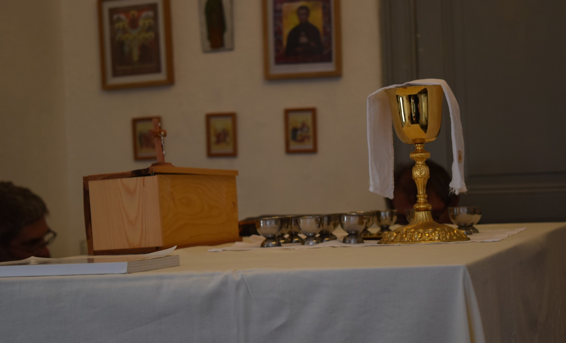 Messe d intercommunion avec l'église anglicane libre internationale belgique et pays bas