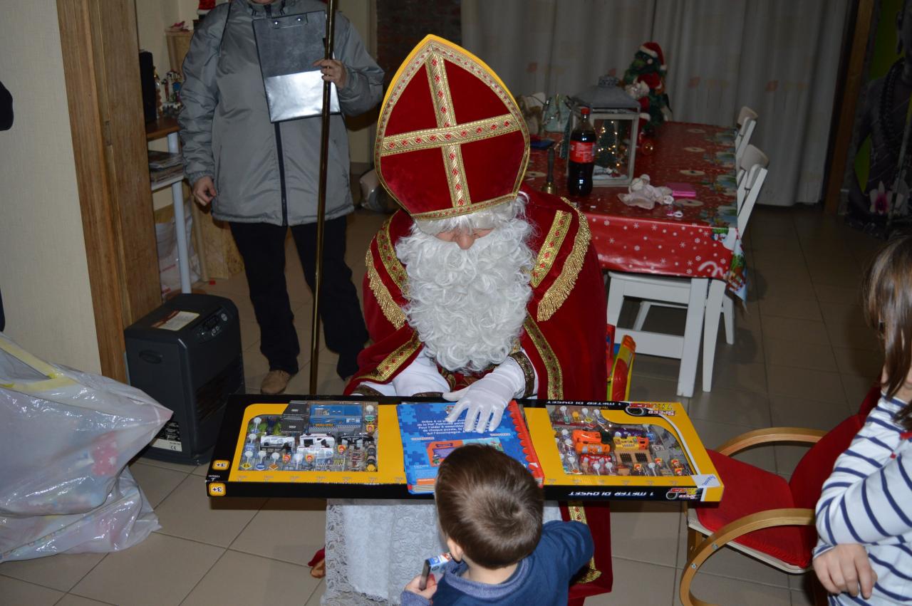 Passage de St-Nicolas samedi 5 décembre 2015