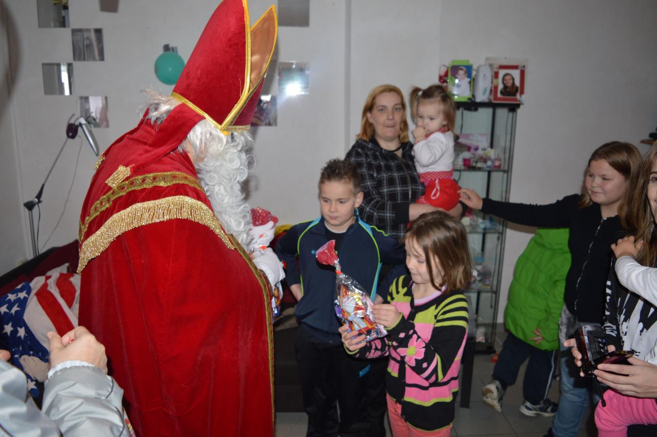 Passage de St-Nicolas samedi 5 décembre 2015