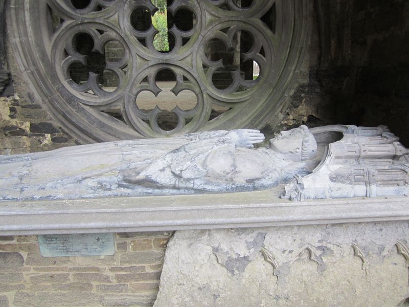 Visite de l'abbaye de Villers-la-ville au synode 2012